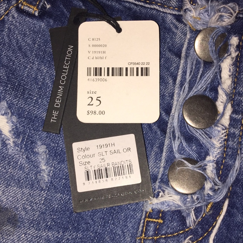 One Teaspoon Bandits - Picture 3 of 8